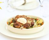 Osso bucco cu legume și sos de hrean