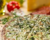 Pizza con zucchini - mozzarella, brânză feta, parmezan, gran cucina, dovlecei, mărar