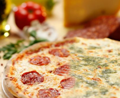 Pizza jumi-juma - Pizza Diavola + Pizza Quattro Formaggi