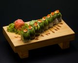 Caterpillar Rolls Wrap 8 buc - orez sushi, creveți tempura, butterfish, sos teriyaki, avocado